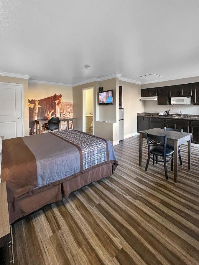 Rodeo Lodge Clovis Zewnętrze zdjęcie