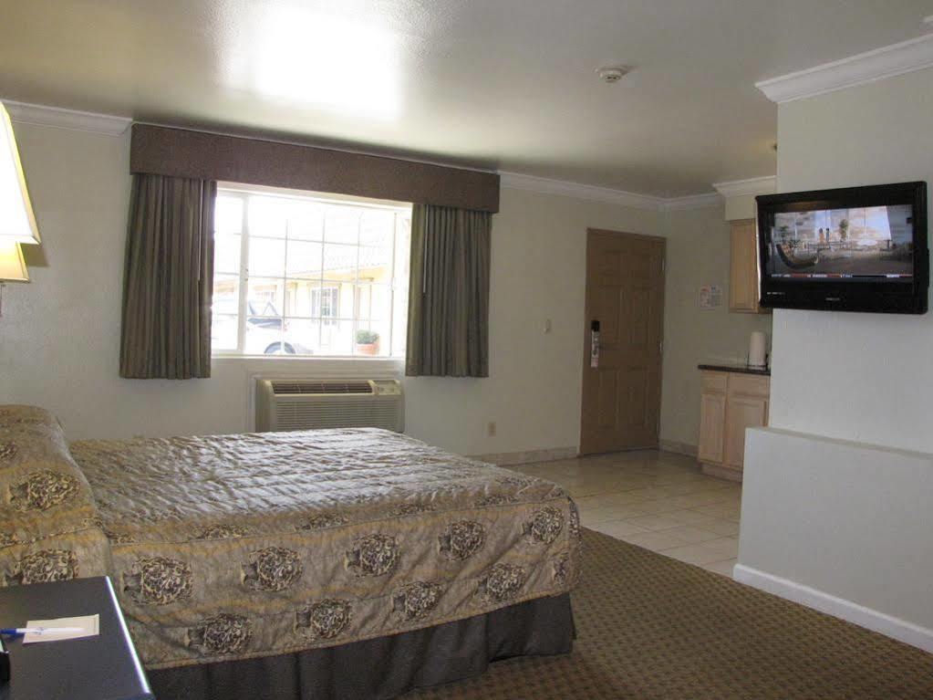 Rodeo Lodge Clovis Zewnętrze zdjęcie