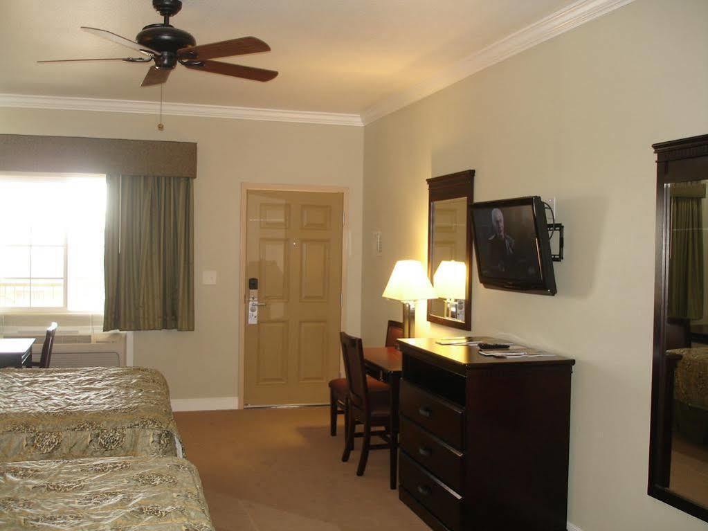 Rodeo Lodge Clovis Zewnętrze zdjęcie