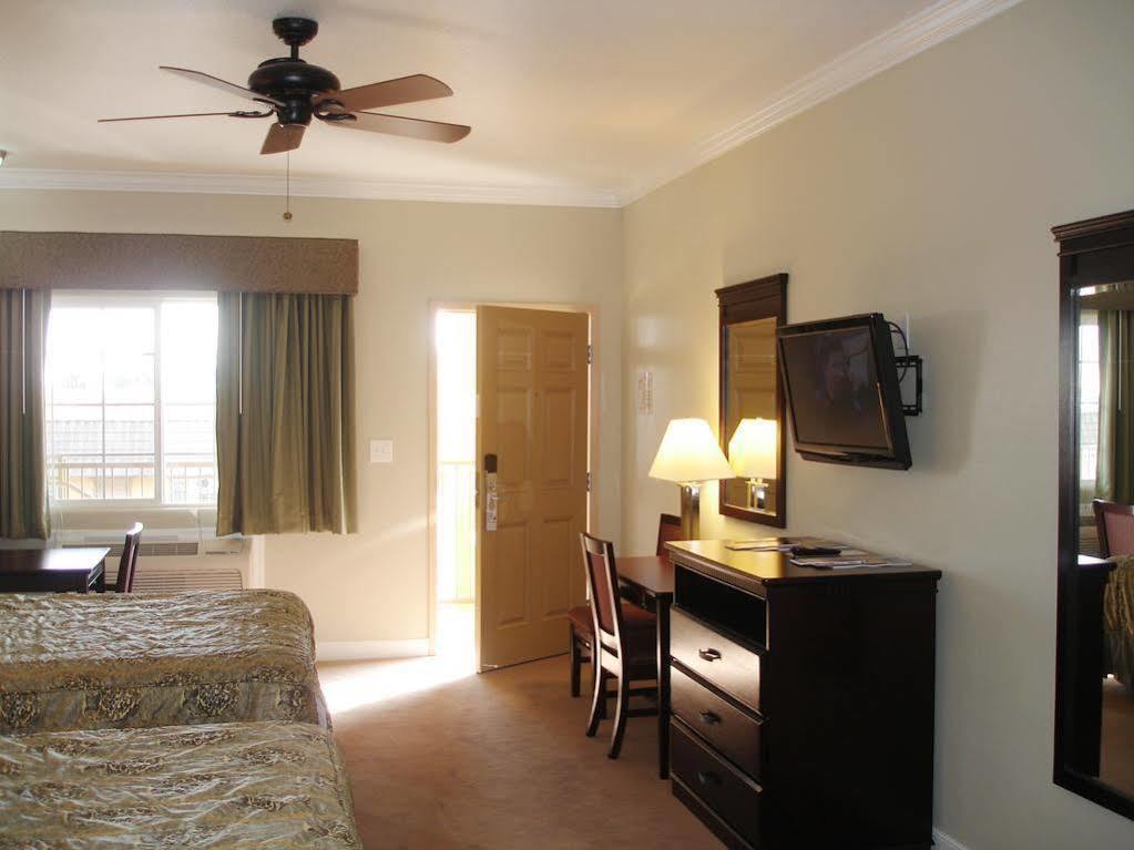 Rodeo Lodge Clovis Zewnętrze zdjęcie